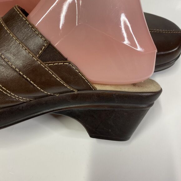 Naturalizer Brown Leather Clogs Women's Sz 10M Lial Mules S110 Metal Accents - Picture 9 of 15
